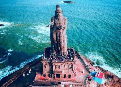 Thiruvalluvar Statue
